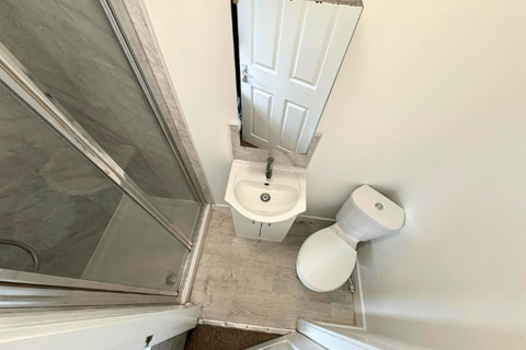undefined, Earlsmere Avenue, Doncaster, Balby, DN4