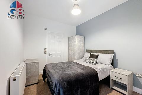 undefined, Earlsmere Avenue, Doncaster, Balby, DN4