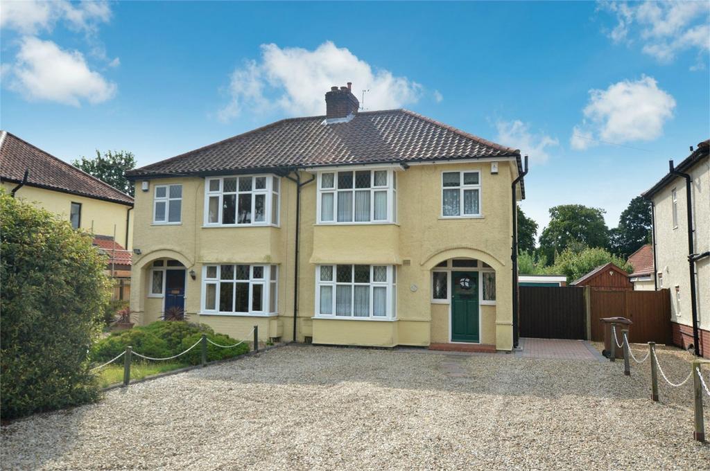 Plumstead Road East, Thorpe St Andrew, Norwich, Norfolk 3 bed semidetached house £275,000