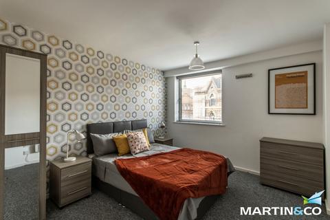 2 bedroom apartment to rent, City Heights, Old Snow Hill, Birmingham, B4