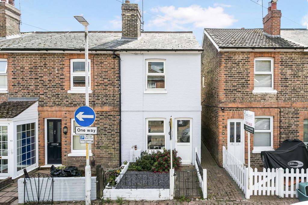 Cromwell Road, Tunbridge Wells 2 bed end of terrace house £285,000
