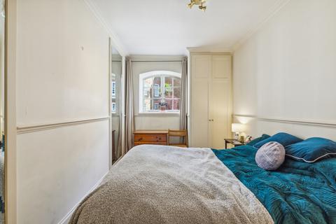 1 bedroom flat to rent, The Vat House, 27 Regents Bridge Gardens, London