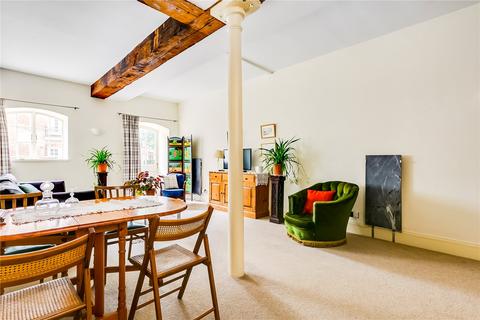 1 bedroom flat to rent, The Vat House, 27 Regents Bridge Gardens, London