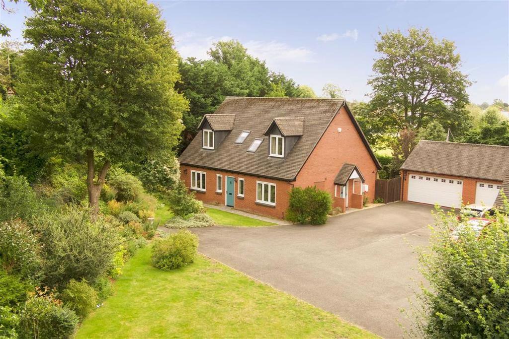 Cedar Avenue, Ellesmere, SY12 5 bed detached house £395,000
