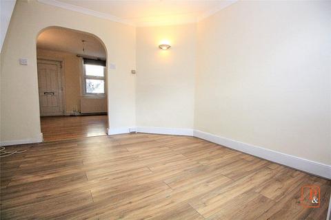 2 bedroom terraced house to rent, Maldon Road, Colchester, Essex, CO3