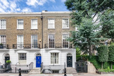 3 bedroom end of terrace house to rent, Alexander Place, South Kensington, London