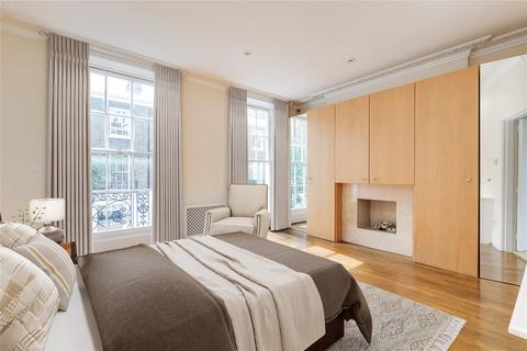 3 bedroom end of terrace house to rent, Alexander Place, South Kensington, London