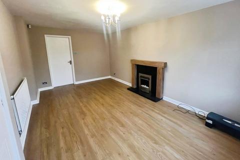 3 bedroom semi-detached house to rent, Chedworth Drive, Baguley, Manchester, M23