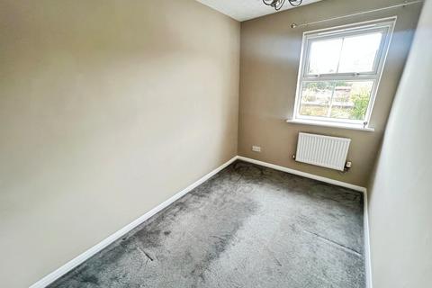 3 bedroom semi-detached house to rent, Chedworth Drive, Baguley, Manchester, M23