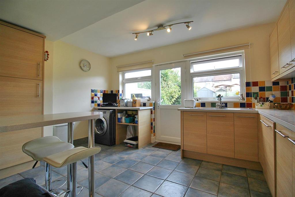 Halifax Road, Enfield 3 bed end of terrace house £475,000