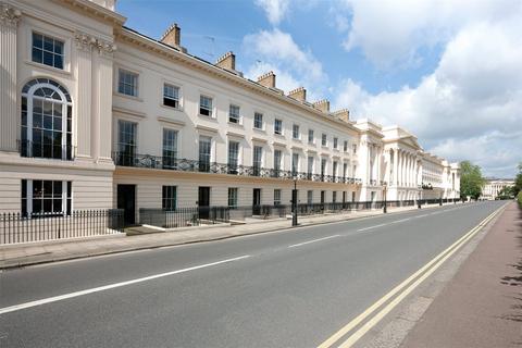 undefined, Cornwall Terrace, Regent's Park