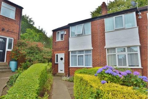 3 bedroom house to rent, 58 Kelso Gardens University Area Leeds West Yorkshire