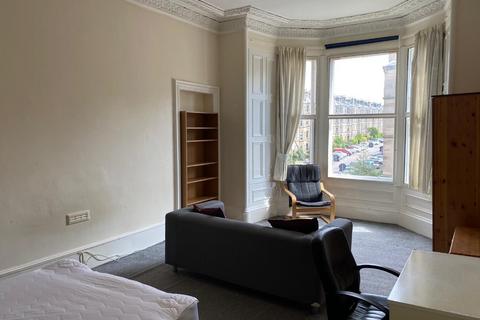 4 bedroom flat to rent, Warrender Park Road, Marchmont, Edinburgh, EH9