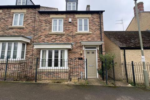 undefined, Blackthorn Green,  Carterton,  OX18