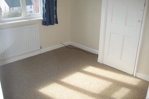 3 bedroom end of terrace house to rent, Fielding Road, Yeovil BA21