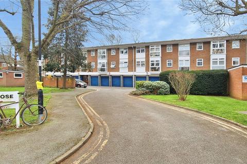 2 bedroom apartment to rent, Harriers Close, Ealing, W5
