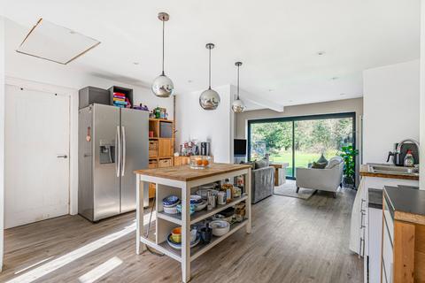 4 bedroom bungalow for sale, Telegraph Lane, Four Marks, Alton, Hampshire