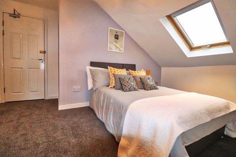 undefined, Wingrove Avenue, Newcastle Upon Tyne NE4