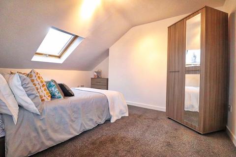 undefined, Wingrove Avenue, Newcastle Upon Tyne NE4