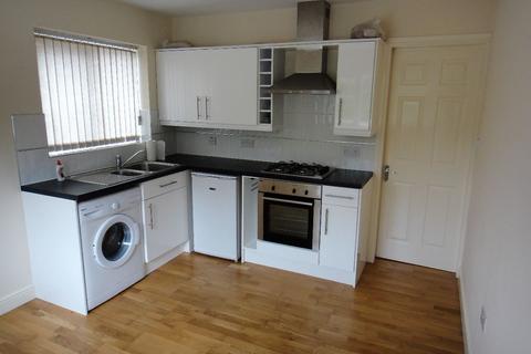 1 bedroom flat to rent, Bracken Street, Fenton, Stoke-on-Trent, ST4 3BS