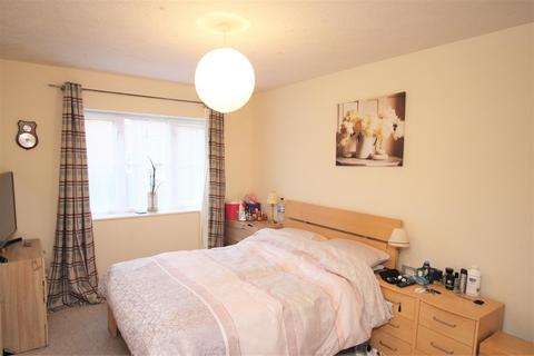 1 bedroom flat to rent, Fenchurch Road, Maidenbower RH10