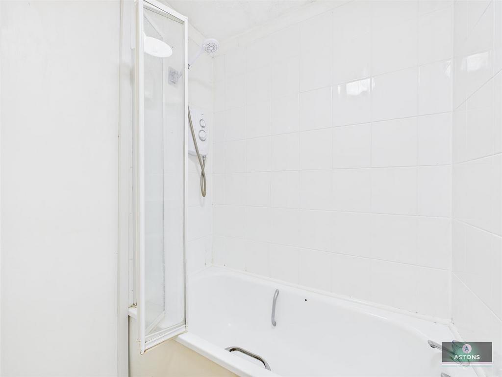 CAM04622 G0-PR0126-STILL009.jpg