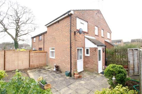 undefined, Kenilworth Close, Broadfield RH11