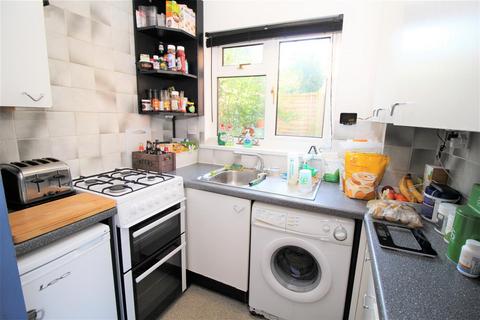 undefined, Kenilworth Close, Broadfield RH11