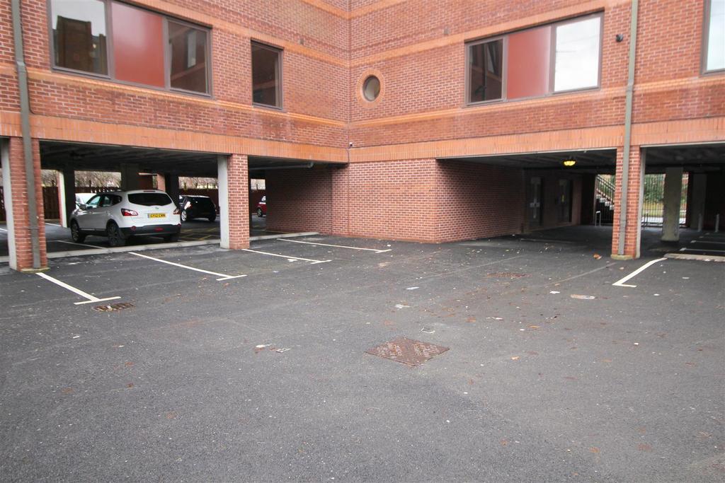 Ocean house parking 2.JPG