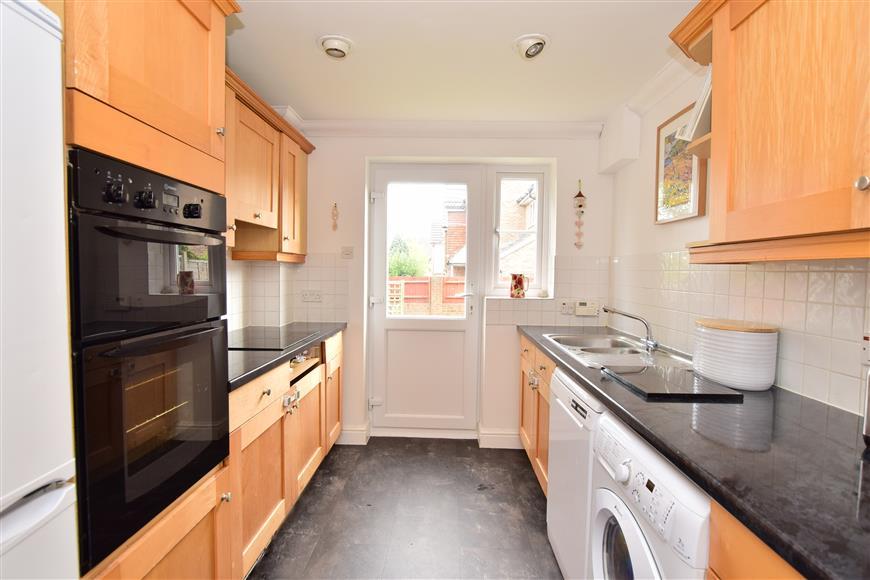 The Marches, Kingsfold, Horsham, West Sussex 3 bed semidetached house