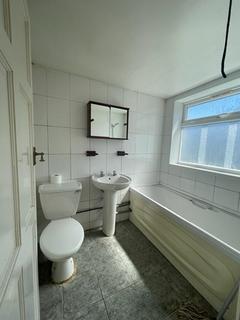 undefined, Westbury Road, Edgbaston, Birmingham, West Midlands, B17 8HY