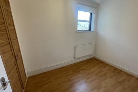 2 bedroom apartment to rent, Barnmead Road, Beckenham