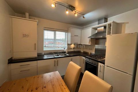 2 bedroom apartment to rent, Greenwood Road, Wythenshawe
