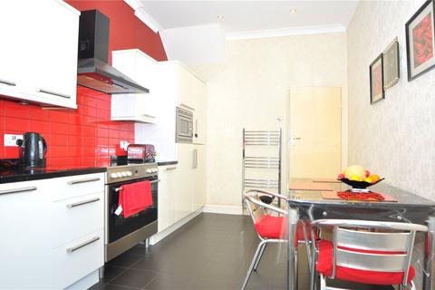 1 bedroom apartment to rent - Amberley Road, London, N13
