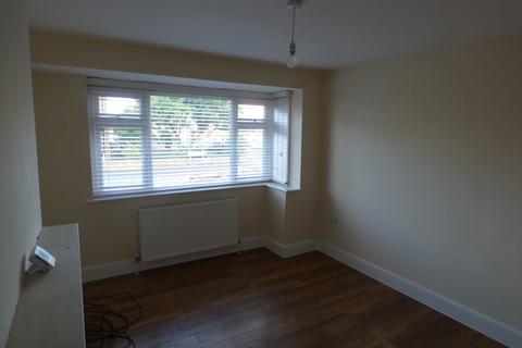 3 bedroom terraced house to rent - Cypress Drive, Chelmsford CM2