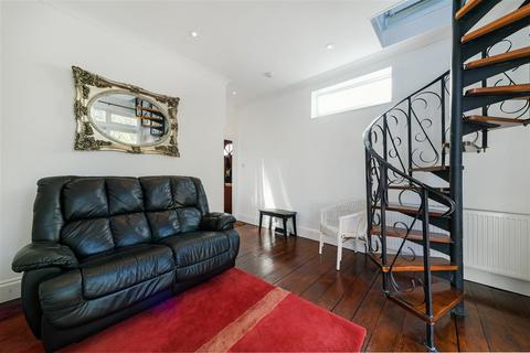 1 bedroom apartment to rent, The Crescent, Wimbledon Park