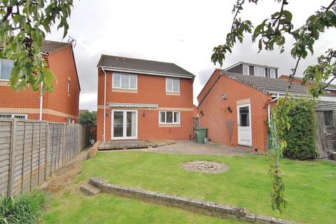 4 bedroom detached house to rent, Arrowsmith Drive, Stonehouse, Gloucestershire, GL10
