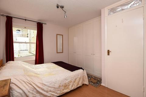 1 bedroom apartment to rent - Radford House,  Pembridge Gardens,  W2