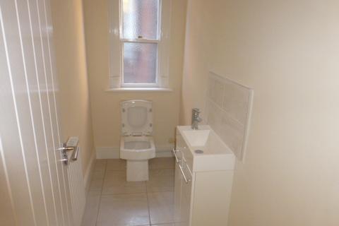 1 bedroom apartment to rent, Flat 6, 6-7 Ednam Road, Dudley, DY1 1HL