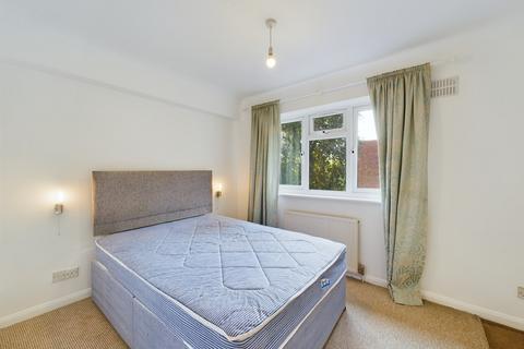 1 bedroom apartment to rent, Castlebar Park, Ealing W5