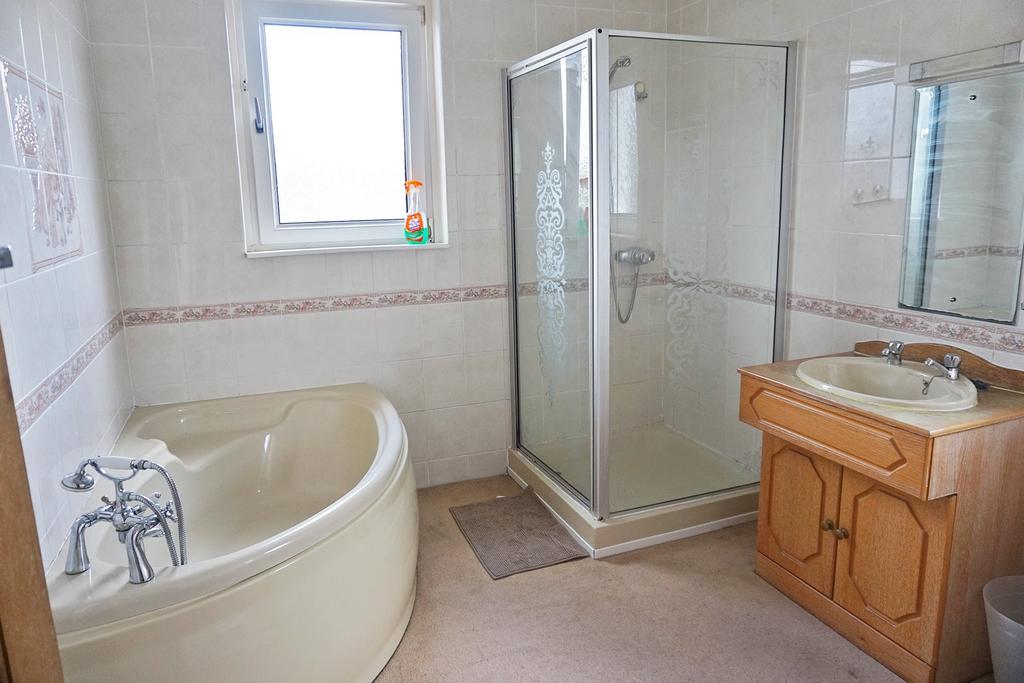 House1 Bathroom a