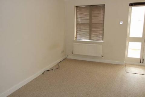 2 bedroom house to rent, KINGS HILL, KENT