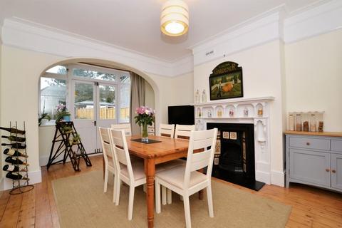 2 bedroom house share to rent - Blenheim Crescent, South Croydon