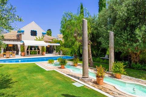 5 bedroom villa, Las Lomas del Marbella Club, Marbella, Malaga
