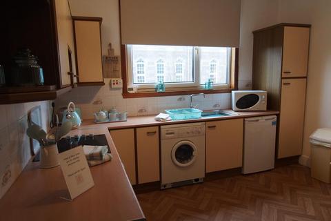 1 bedroom flat to rent, Granton Place, Top Floor Left, AB10