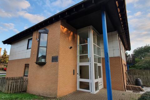 2 Bed Flats To Rent In Walton Milton Keynes Apartments