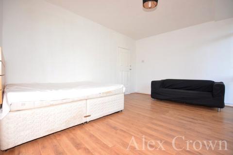 5 bedroom flat to rent, Grimthorpe House, Percival Street, Angel