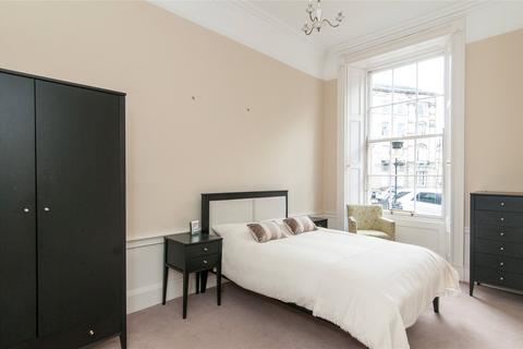 2 bedroom apartment to rent, Circus Gardens, New Town, Edinburgh