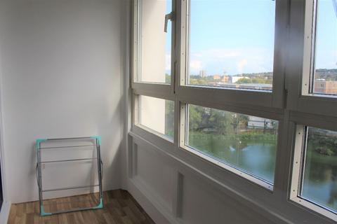 1 bedroom apartment to rent - Hastings House, Woolwich