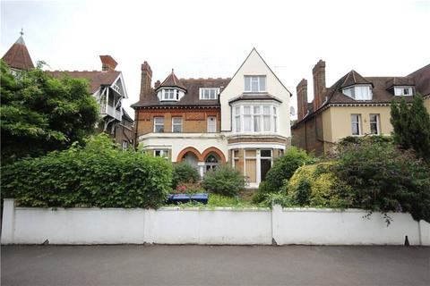 undefined, North Common Road, Ealing, W5
